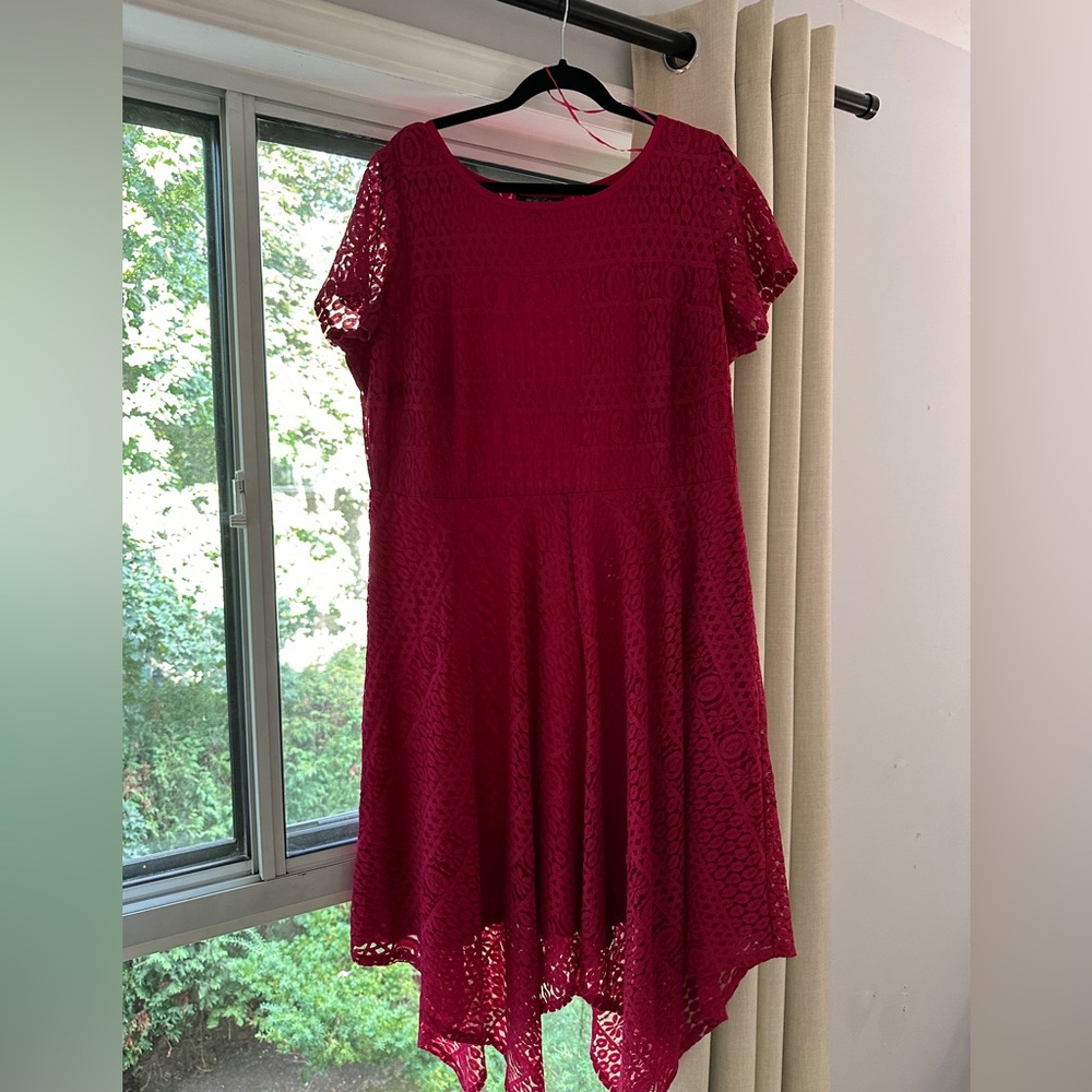 Michel Studio Collection Handkerchief Lace Dress - Picture 3 of 4